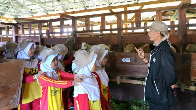 BRI Peduli Ajak Siswa SD di Garut Belajar Karakter lewat Agroedukasi, Peringati Hari Anak Nasional