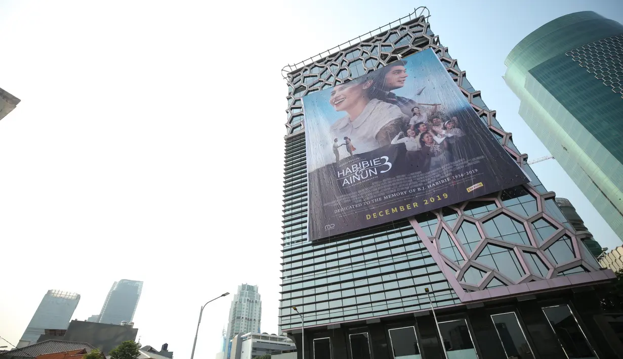Habibie & Ainun 3 Rilis Poster (Daniel Kampua/Fimela.com)