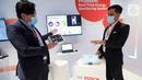 Kehadiran koneksi jaringan 5G menjadi kunci Bosch Indonesia untuk memantau penggunaan energi dan status perangkat pada gedung perkantoran, komersial, hingga manufaktur secara real time dengan Artificial Intelligence dan percepatan implementasi Industri 4.0 di Indonesia. (Liputan6.com/Fery Pradolo)