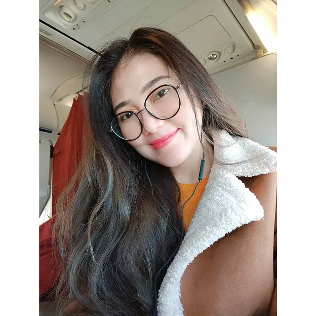 Tranformasi Via Vallen (sumber: instagram.com/viavallen)