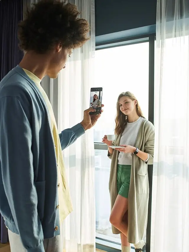 Dari Maraton Meeting Virtual Sampai Jadi Guru Sekolah Online, Semua Bisa Dilakukan Para Epic Mom