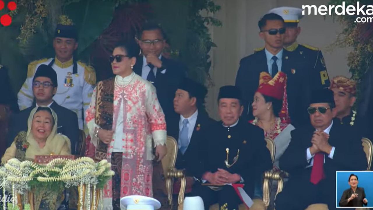 VIDEO: Momen Iriana Sampai Berdiri Asyik Joget Tabola Bale Depan Jokowi, Panas Istana Pecah Meriah