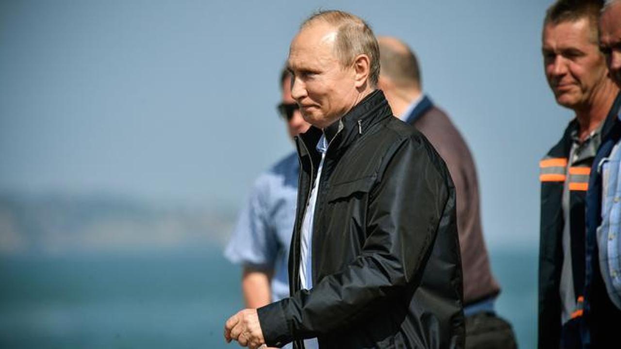 Putin resmikan jembatan terbesar di Rusia