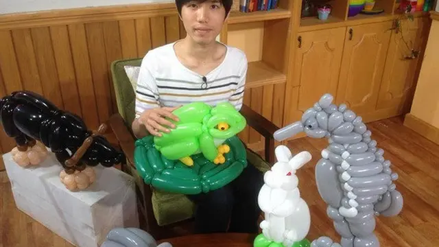 karya seni dari balon