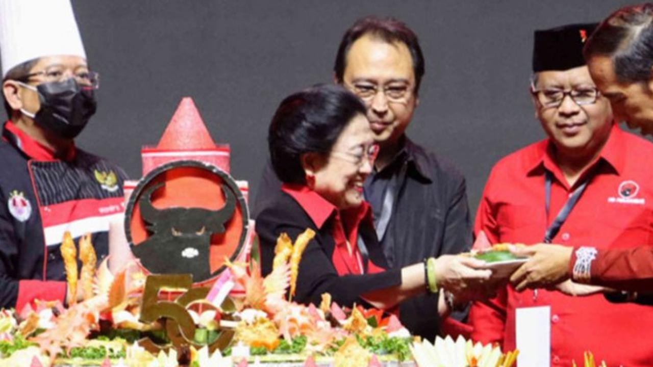 Hasto Kristiyanto  Dikabarkan Jadi Tersangka Korupsi, Apa Kata Megawati?