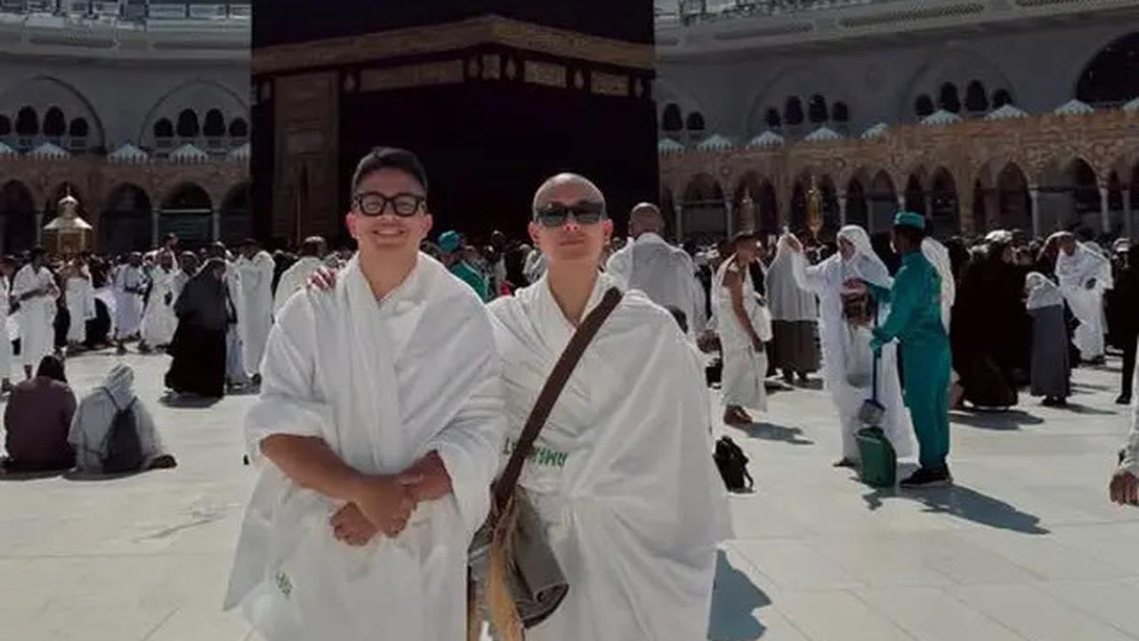 8 Tampilan Artis Pilih Laksanakan Umrah di Penghujung Tahun 2024, Ayu Ting Ting, Maudy Koesnaedi, hingga Tasya Kamila