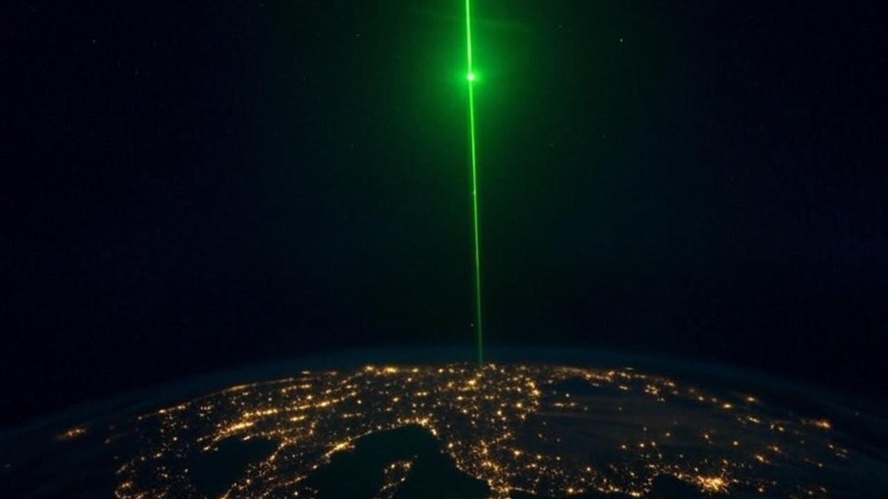 Laser Luar Angkasa Buatan China Bisa Lacak Satelit dari 130.000 Km di Siang Hari