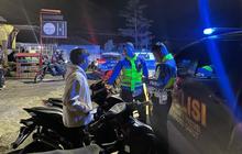 Fakta Unik: Patroli Malam Garut, Sinergi Polisi dan TNI Jaga Keamanan Kota Intan