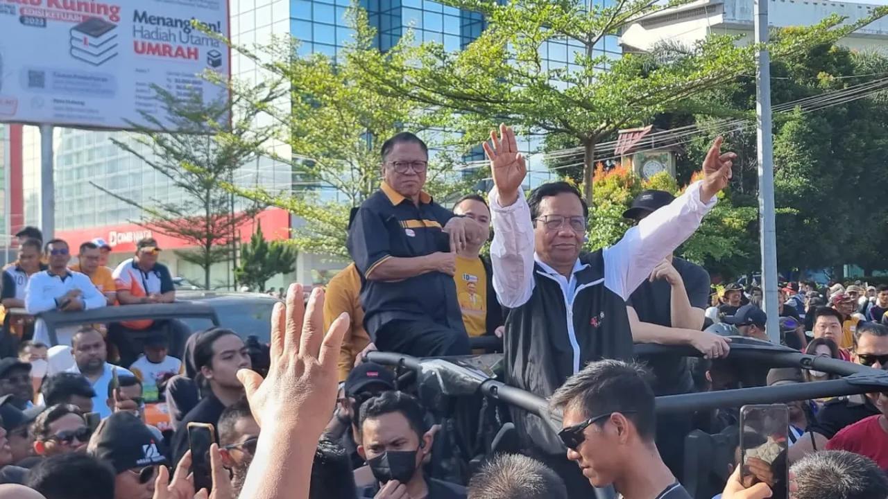 Sekitar pukul 13.00 Wib, Mahfud akan mengunjungi sentra UMKM pengerajin Emping di Tegalwangi, Pandeglang, Menes, Banten. <br>