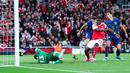 Gol kemenangan Arsenal dicetak oleh sang kapten, Bukayo Saka di akhir babak pertama. Hasil tersebut membuat The Gunners unggul agregat 2-1 dan berhak melangkah ke partai puncak. (AFP/Adrian Dennis)