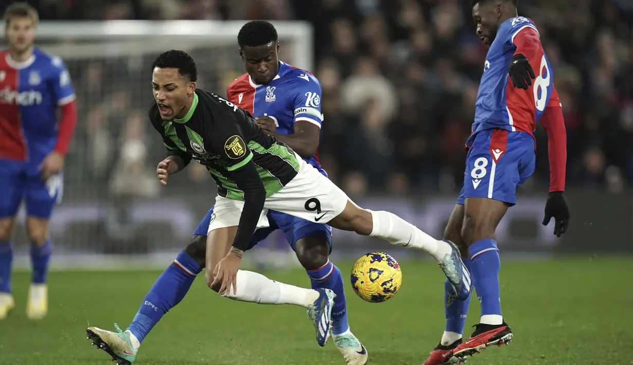 Hasil itu menjadikan Brighton naik di peringkat delapan dengan poin 27. (Adam Davy/PA via AP)