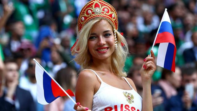 Natali Nemtchinova, suporter Timnas Rusia