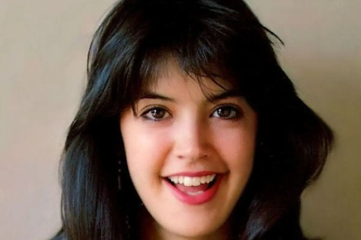 [Bintang] Phoebe Cates