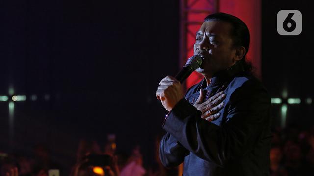 Didi Kempot Hibur Sobat Ambyar di Konser The Lord of Loro Ati