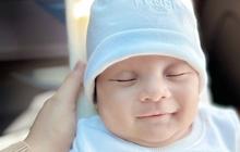 Potret Terbaru Baby Agham Anak Via Vallen yang Disebut Makin Mirip Papa Chevra, Senyumnya Bikin Meleleh