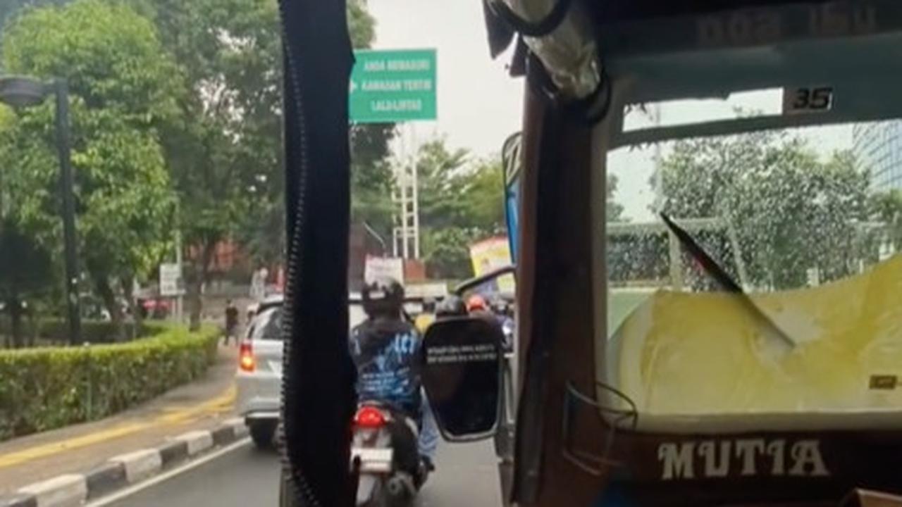 Pelajar Naik Bajaj Malah Diomelin Sopir karena Nawar, ‘Langsung Trauma Naik Bajaj’