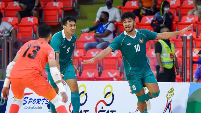 Ammazza! 10+  Fatti su  Futsal Indonesia? Myanmar vs indonesia, thailand vs vietnam.