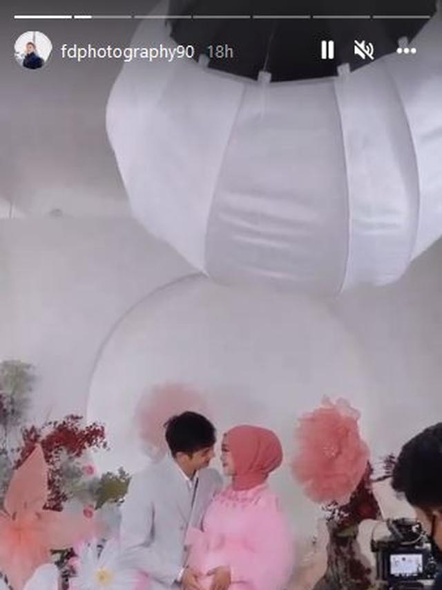 Jelang Melahirkan, Ini 6 Potret Maternity Shoot Ria Ricis dan Teuku Ryan