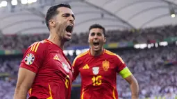 Pemain pengganti, Mikel Merino, melakukan sundulan yang sukses membobol gawang Jerman dan membuat skor berubah menjadi 2-1 untuk kemenangan Tim Matador. (AP Photo/Manu Fernandez)
