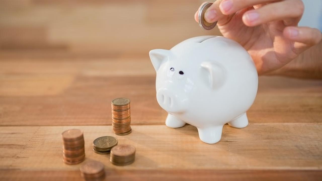 Warga di Inggris Sembunyikan Pengeluaran Belanja dari Pasangannya