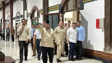 Momen Prabowo Jajal Kereta Baru KAI Nusantara Explorer