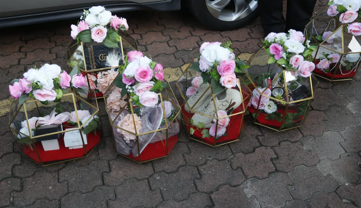 Caesar Hito dan Felicya Angelista (Muhammad Akrom Sukarya/© KapanLagi.com)