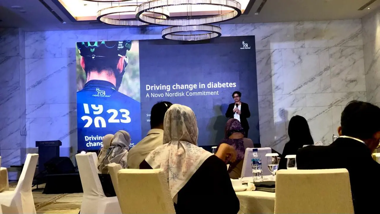 Vice President dan General Manager Novo Nordisk Indonesia Sreerekha Sreenivasan Menyampaikan di Jakarta pada Senin, 20 Maret 2023, Bahwa Penanganan Diabetes atau Penyakit yang Biasa Disebut Gula Darah Tinggi Harus Dilakukan dari Tingkat Akar Rumput (Foto: Liputan6.com/Ade Nasihudin)