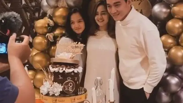 7 Momen Ifan Seventeen Beri Kejutan Ulang Tahun Citra Monica, Romantis