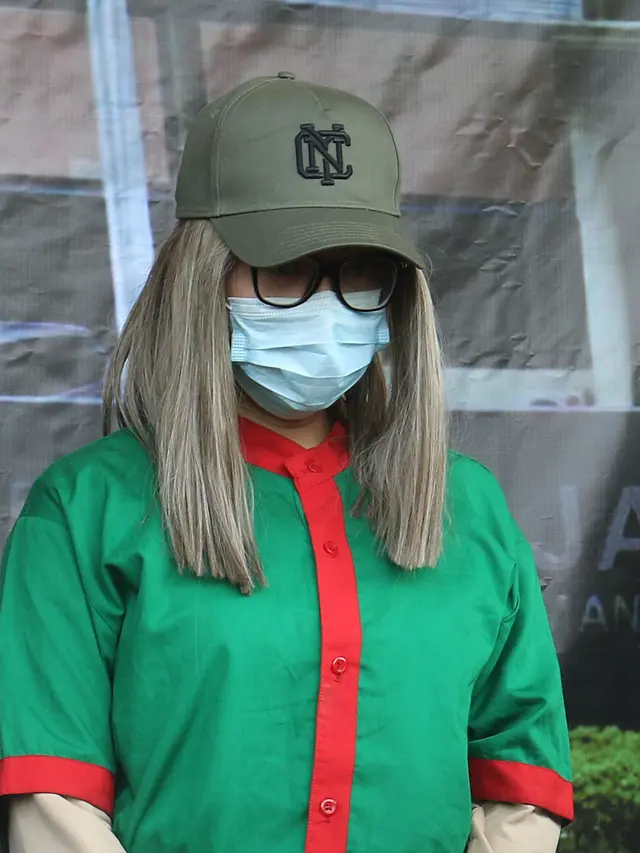 Lucinta Luna saat dirilis di Polres Metro Jakarta Barat (Liputan6.com/ Herman Zakharia)