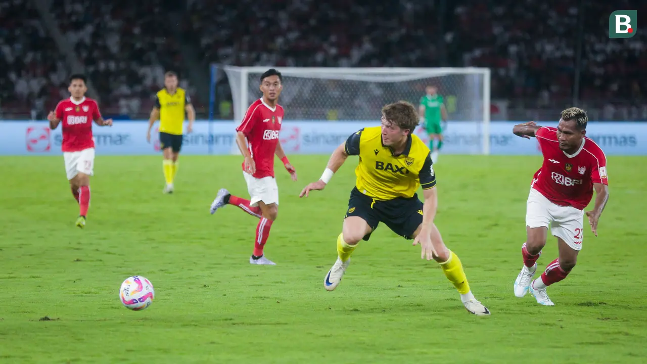 Foto: Parade Aksi Berkelas Ole Romeny yang Membuat Bek Liga Indonesia All Star Kerepotan