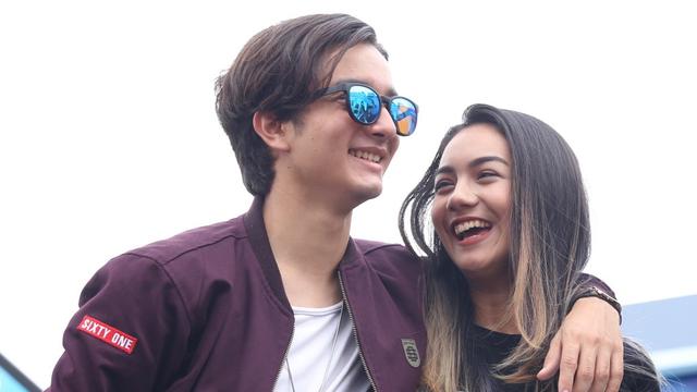 Fans Siapa Takut Jatuh Cinta Kangen Kemesraan Bryan Domani Ersya Aurelia News Entertainment Fimela Com