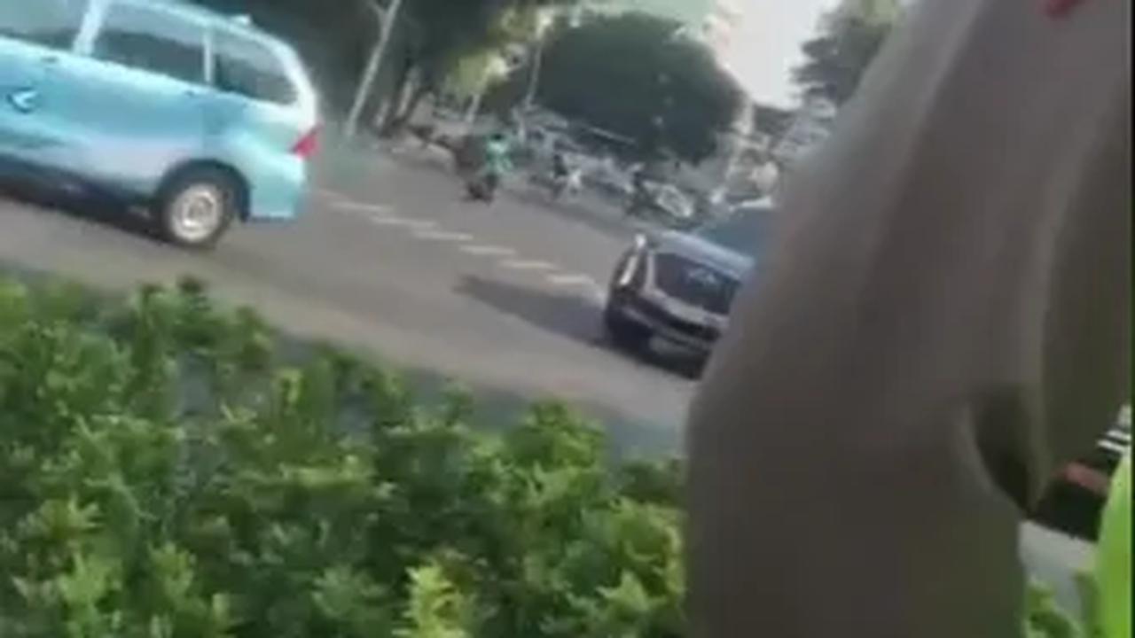 Kronologi Polisi Maki Pemotor
