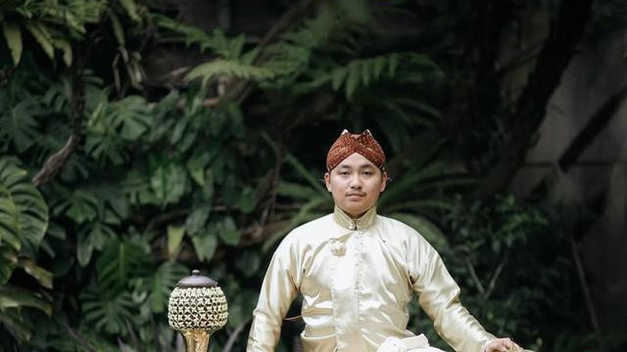 22 Potret Detail Dekorasi Siraman Pernikahan Putra Soimah dengan Adat Jawa yang Mewah dan Sakral