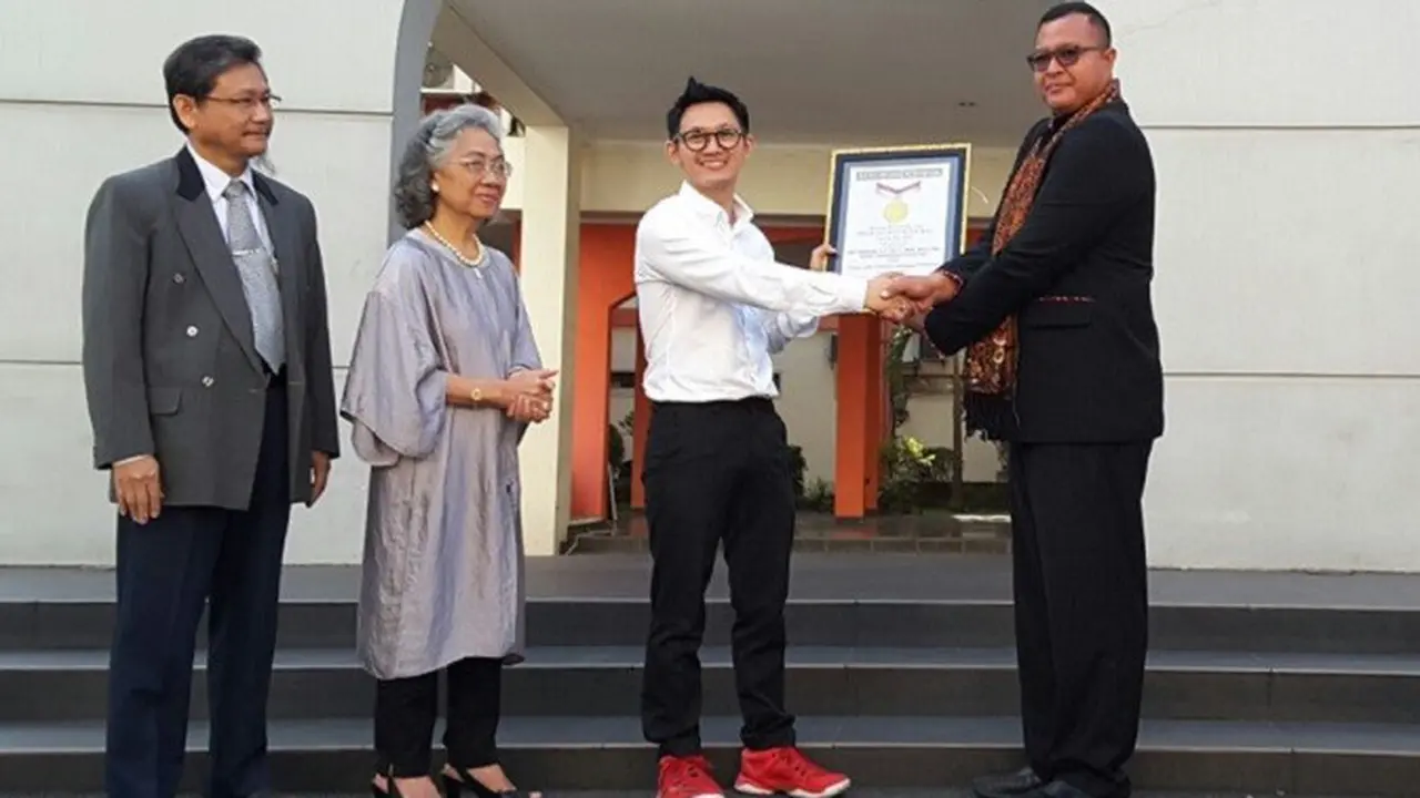 Dosen Penulis Buku TIK