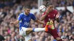 Laga bertajuk Derby Merseyside antara Everton melawan Liverpool tersaji saat pekan keenam Liga Inggris 2022/2023, Sabtu (03/09/2022) malam WIB. (AP/Jon Super)