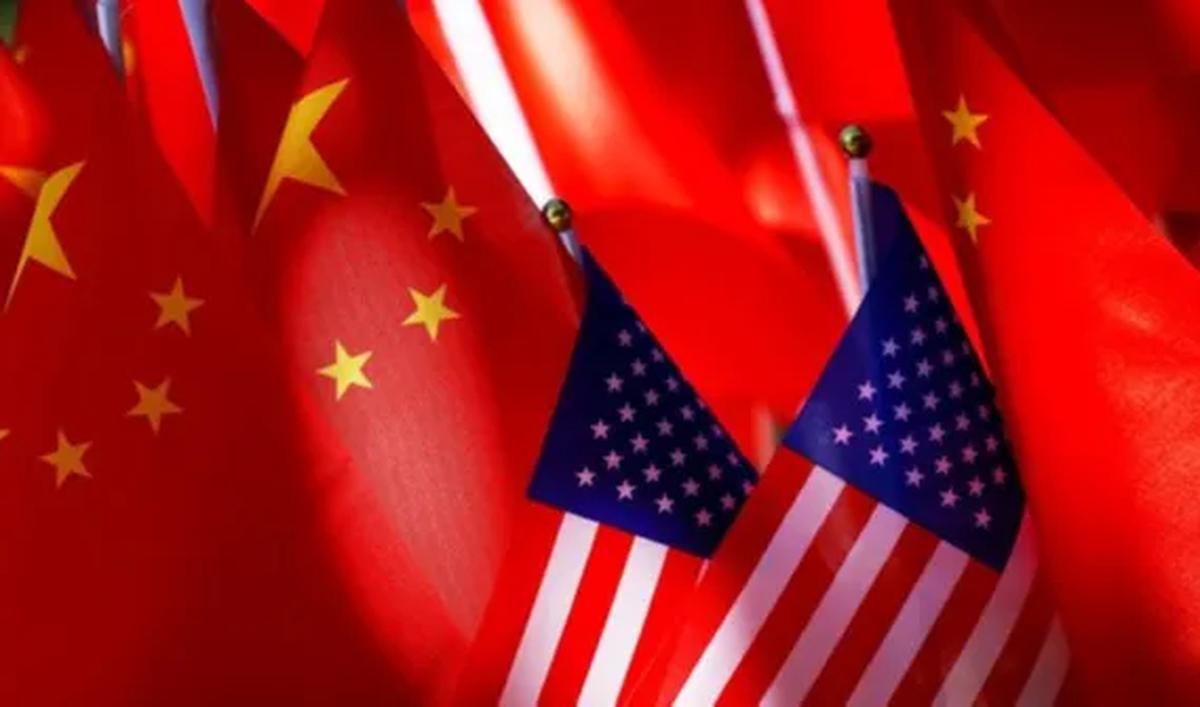 Menurut dia, salah satu jenderal bintang empat Amerika yang paling berpengalaman mengatakan, Amerika Serikat akan berperang dengan China dalam dua tahun.