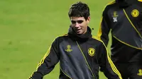 Eks Chelsea Rela Tinggalkan Gaji Besar di Klub China untuk Barcelona?