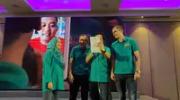 Presdir sekaligus CEO Indosat Ooreoo Joy Wahyudi (kedua kanan) dalam uji jaringan Indosat Ooredoo di Kota Bandar Lampung, Rabu (18/4/2018). Liputan6.com/ Agustin Setyo Wardani