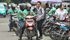 Perpres Ojol Terbit, tapi Pengemudi Masih Berjuang Kejar Penghasilan