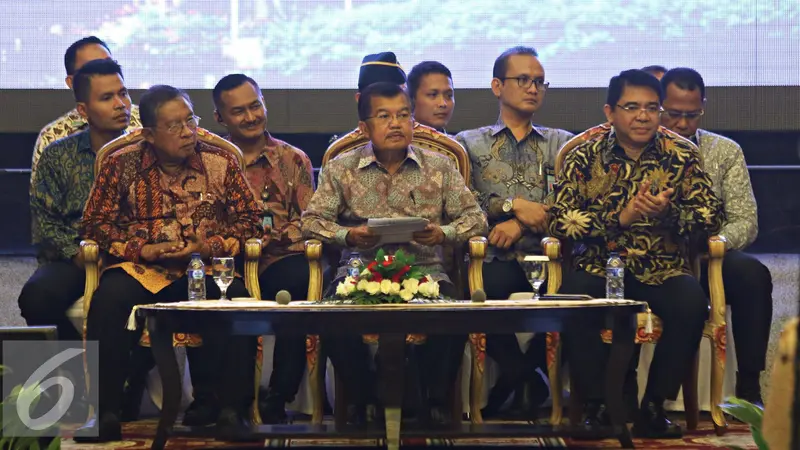 20160111-Jusuf-Kalla-Resmikan-Program-Izin-Investasi-3-Jam-IA