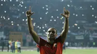Striker Persija, Bruno Lopes, melakukan selebrasi usai mencetak gol ke gawang Bhayangkara FC pada laga Liga 1 di Stadion Patriot Bekasi, Jawa Barat, Sabtu (29/7/2017). Persija menang 1-0 atas Bhayangkara FC. (Bola.com/M Iqbal Ichsan)