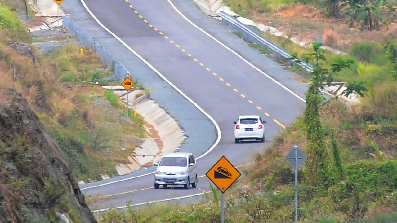 FOTO: Menelusuri Keindahan Jalan Lintas Selatan Tulungagung-Trenggalek yang Jadi Spot Menarik Warga untuk Fotografi