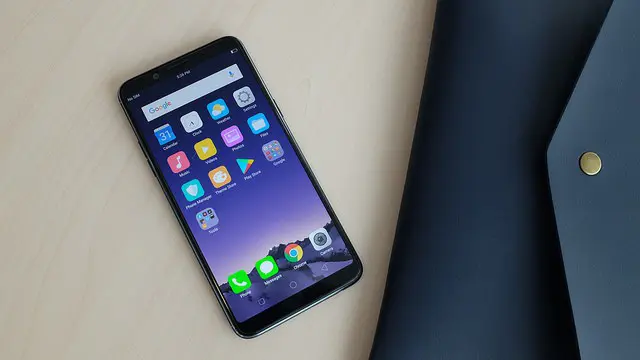 Oppo F5 adalah salah satu smartphone dengan performa terbaik pada segmen kelas pasar menengah.