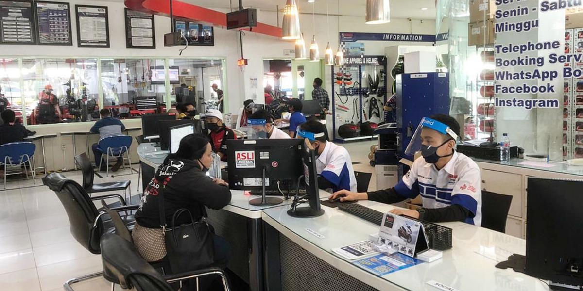 Fase Normal Bengkel Motor Resmi APM Kembali Buka