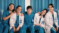 Serial Sekotengs Dinilai Setia Pada Versi Webtoon, Diperkuat Akting Adipati Dolken Hingga Arbani Yasiz