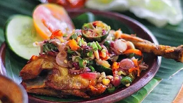 7 Restoran Rekomendasi Terdekat di Semarang, Enak dan Nyaman