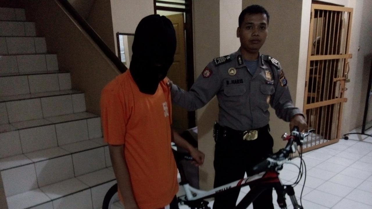 Akhir Aksi Oscar De La Hoya di Polsek Bulaksumur