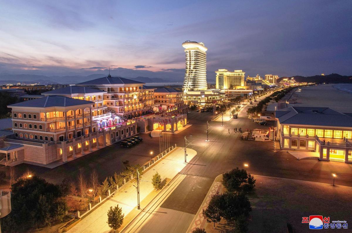 Resor wisata pantai di Korea Utara