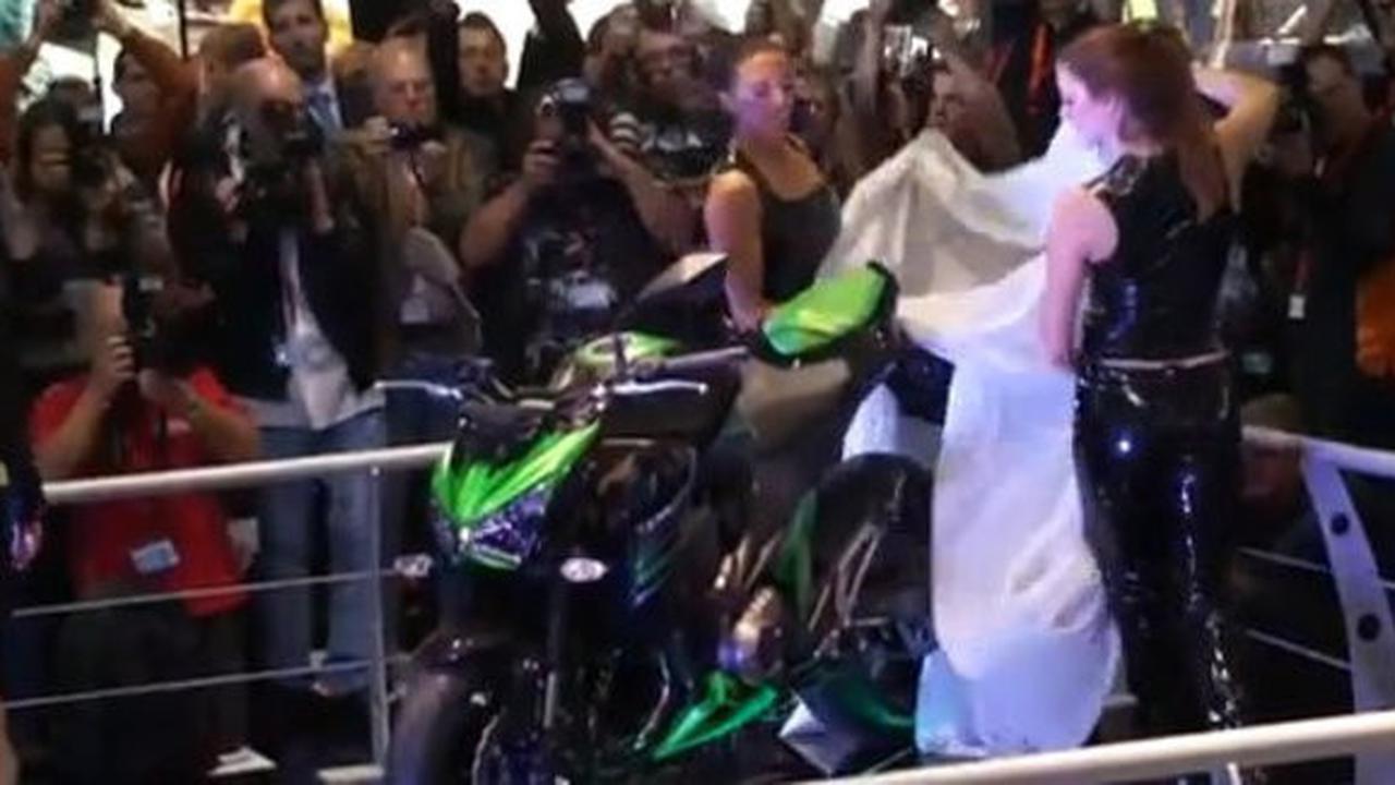 Kawasaki Ungkap Z800 2012 di Intermot 2012