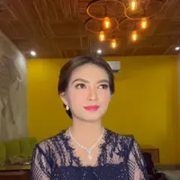 Melihat pesona cantik Selvi Ananda mengenakan kebaya (tiktok/@antoniusanung)